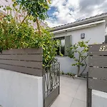 Haven - Luxury House 펜션 아르고스톨리온
